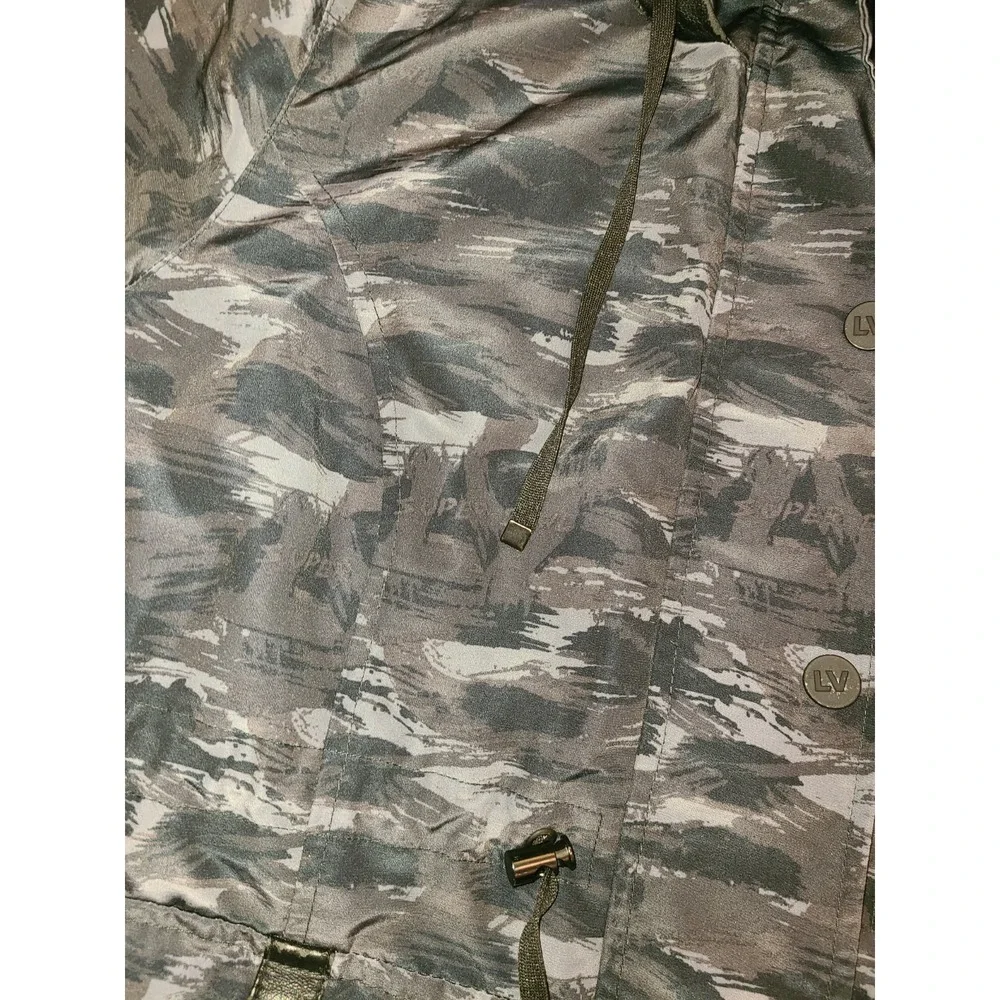 Super‎ Bowl LV NFL '21 Woman's Black Windbreaker Camouflage Jacket Size M Thumb